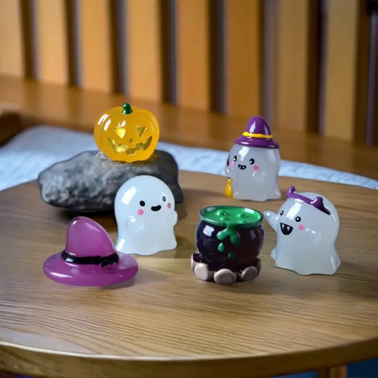 Glow-In-The-Dark Halloween Wizard &amp; Ghost Miniatures